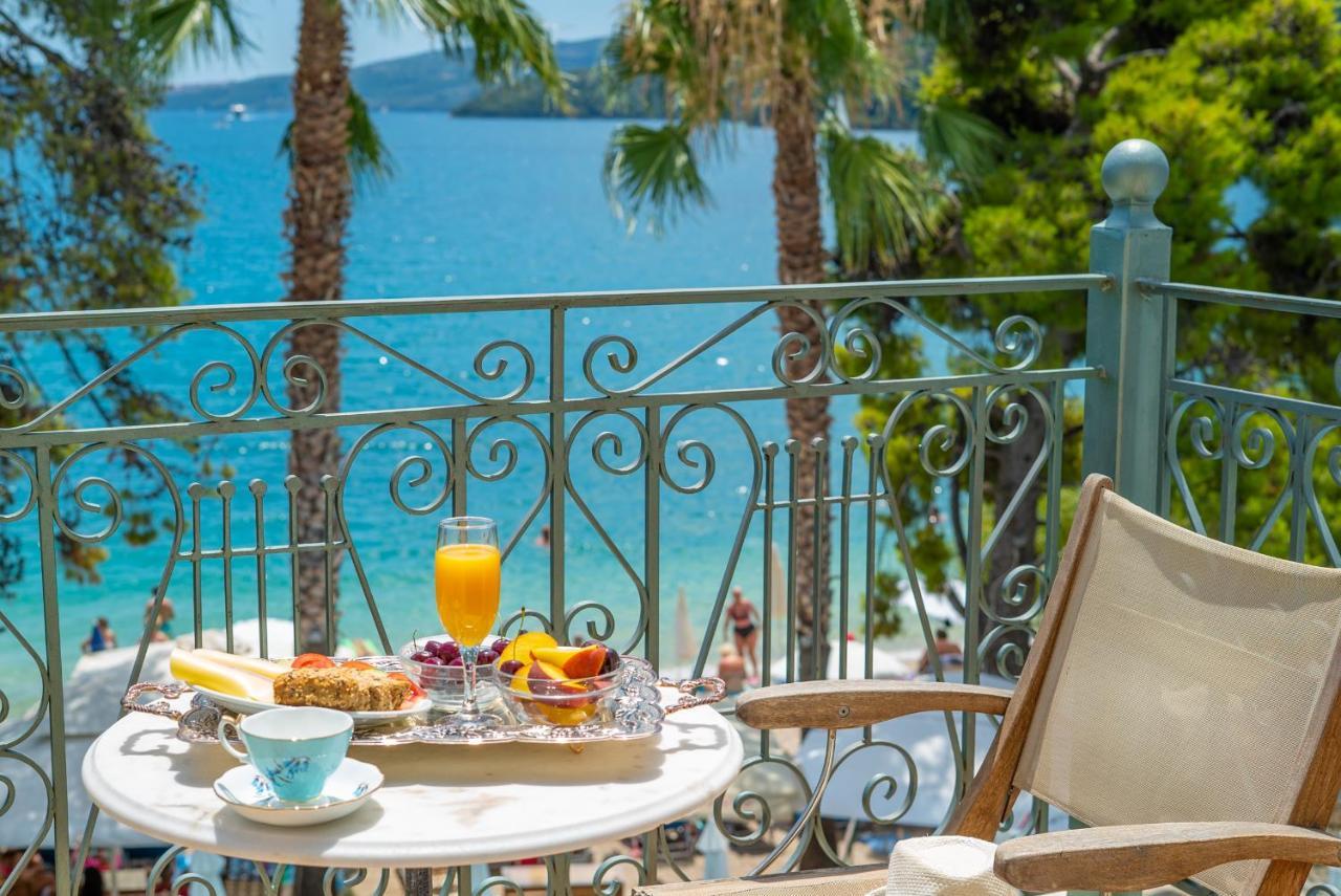Orion Hotel Nidrí Kültér fotó