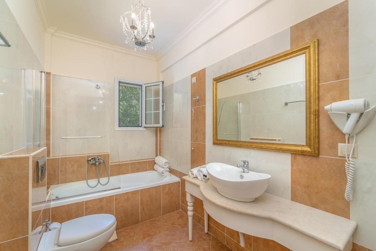 Orion Hotel Nidrí Kültér fotó