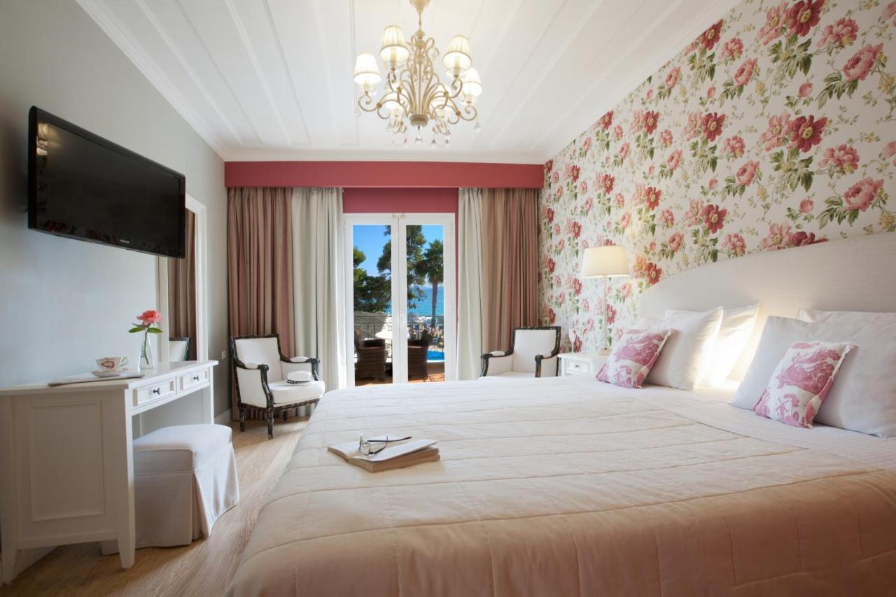 Orion Hotel Nidrí Kültér fotó